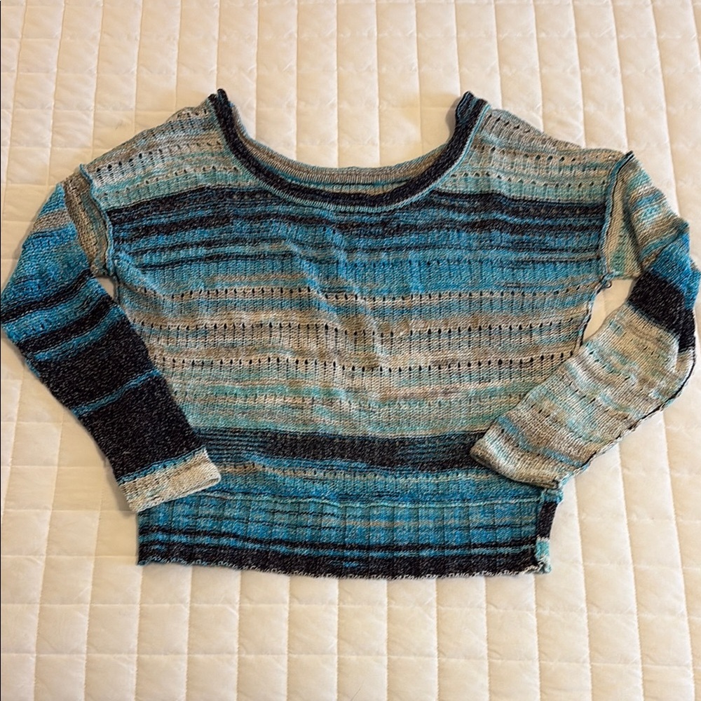 Blue and Gray Crew Neck Sweater with Striped Pattern
